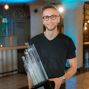 Jaunuzņēmums Longenesis iekļauts Pasaules Uzņēmējdarbības kausa TOP100