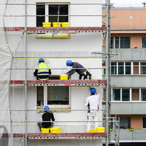 Par saņemto aizdevumu tiek veikta mājas renovācija