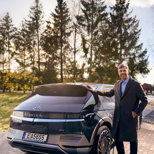 Izmantojot izdevīgu līzinga piedāvājumu lauksaimnieks iegādājies jaunu elektro auto